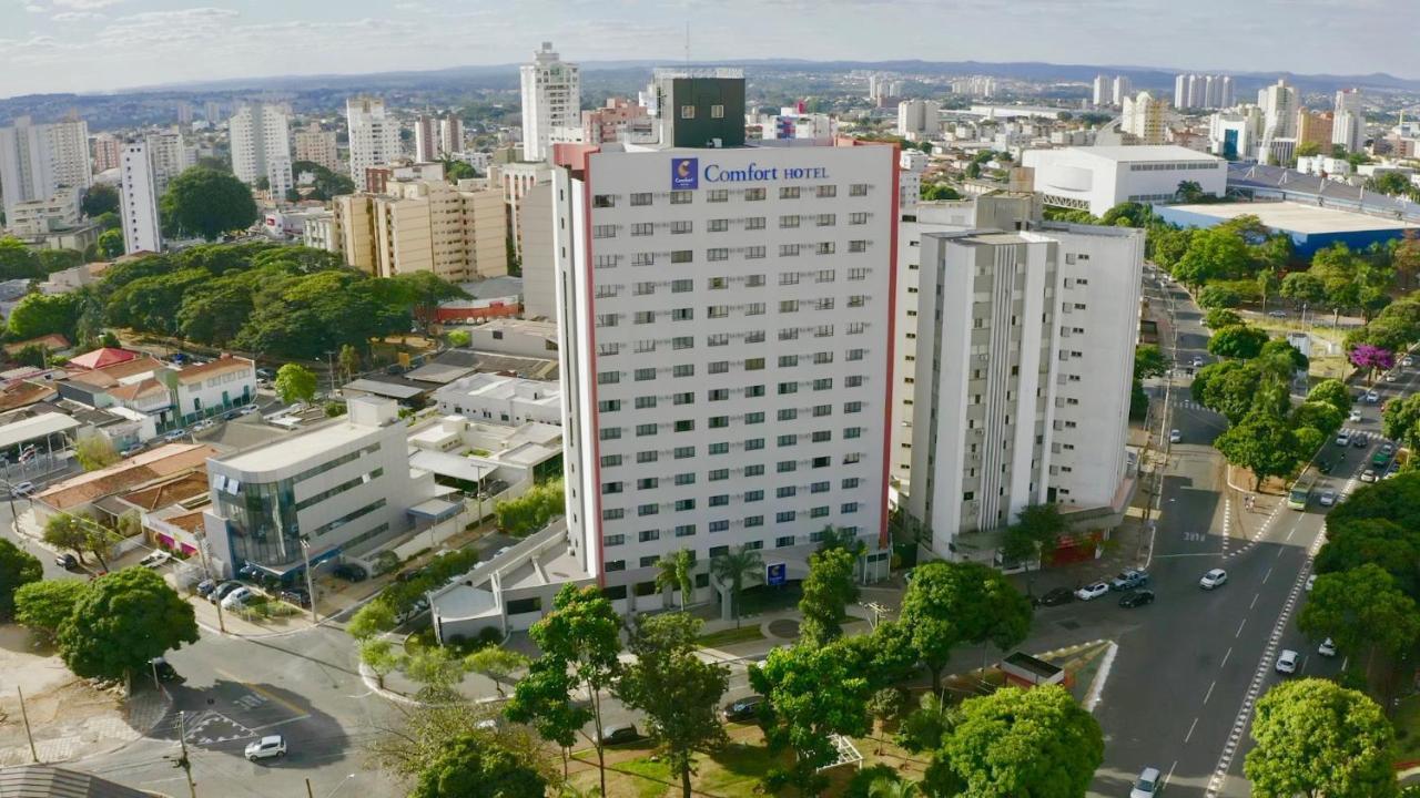 Comfort Hotel Goiânia Exterior foto