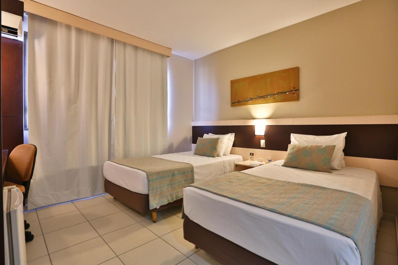 Comfort Hotel Goiânia Exterior foto