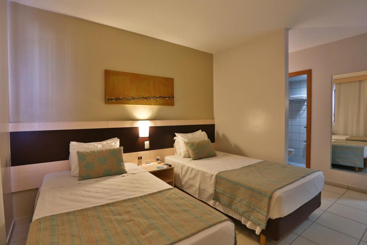 Comfort Hotel Goiânia Exterior foto