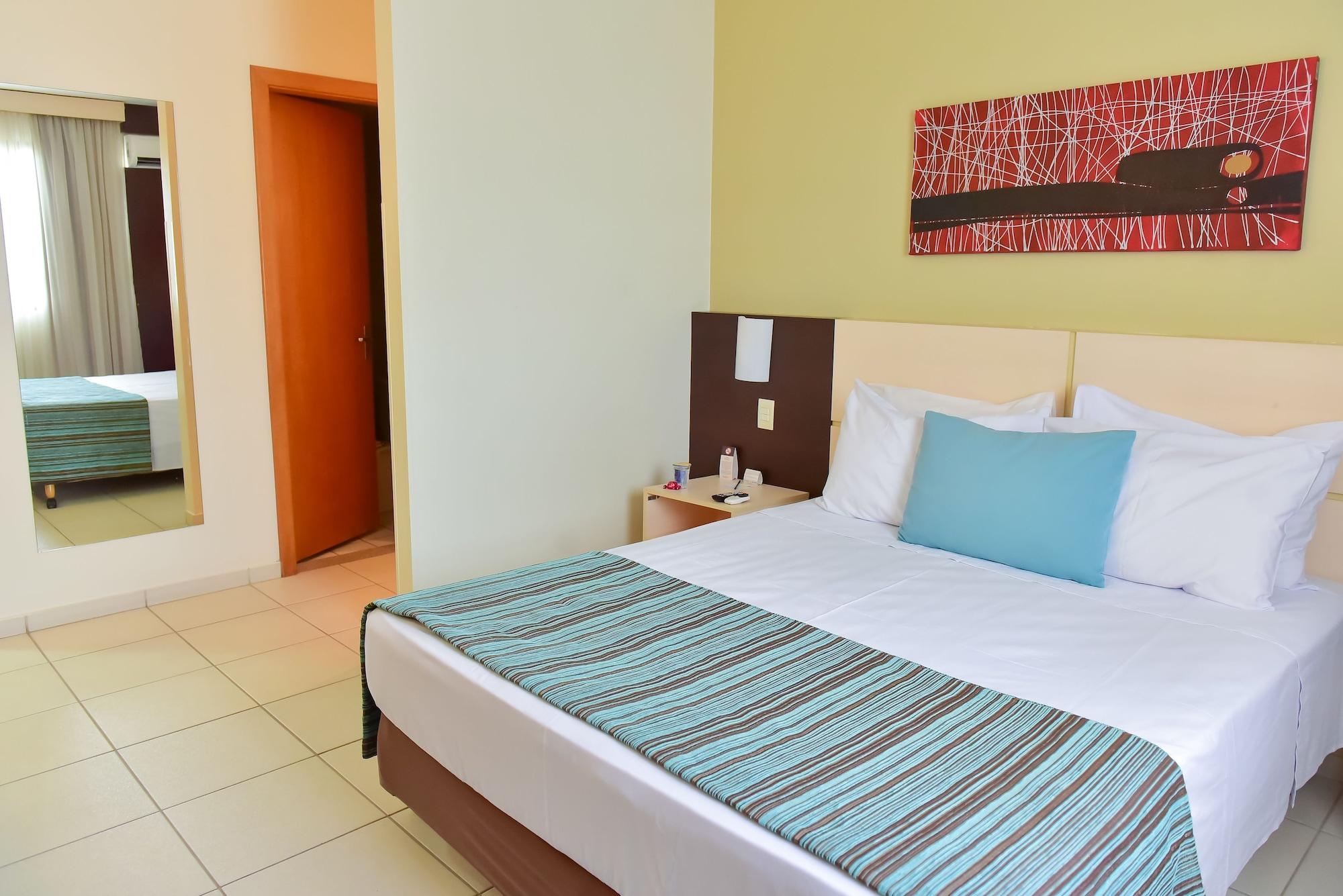 Comfort Hotel Goiânia Exterior foto